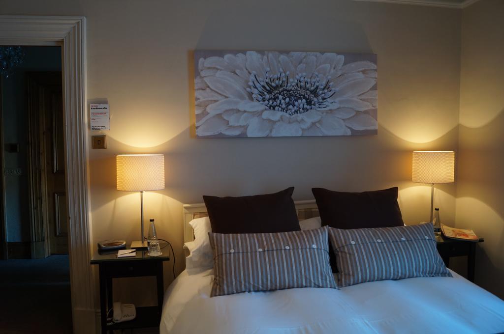 Brookfield House Hotel Harrogate Room photo